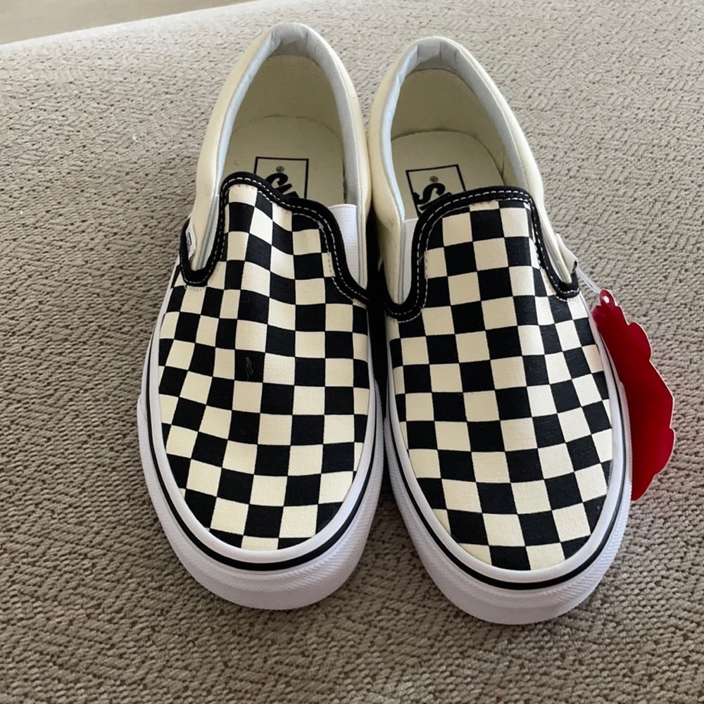 NWT Vans Classic Slip Ons